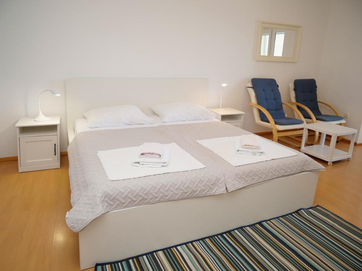 Apartmani Smilja Primosten Luaran gambar