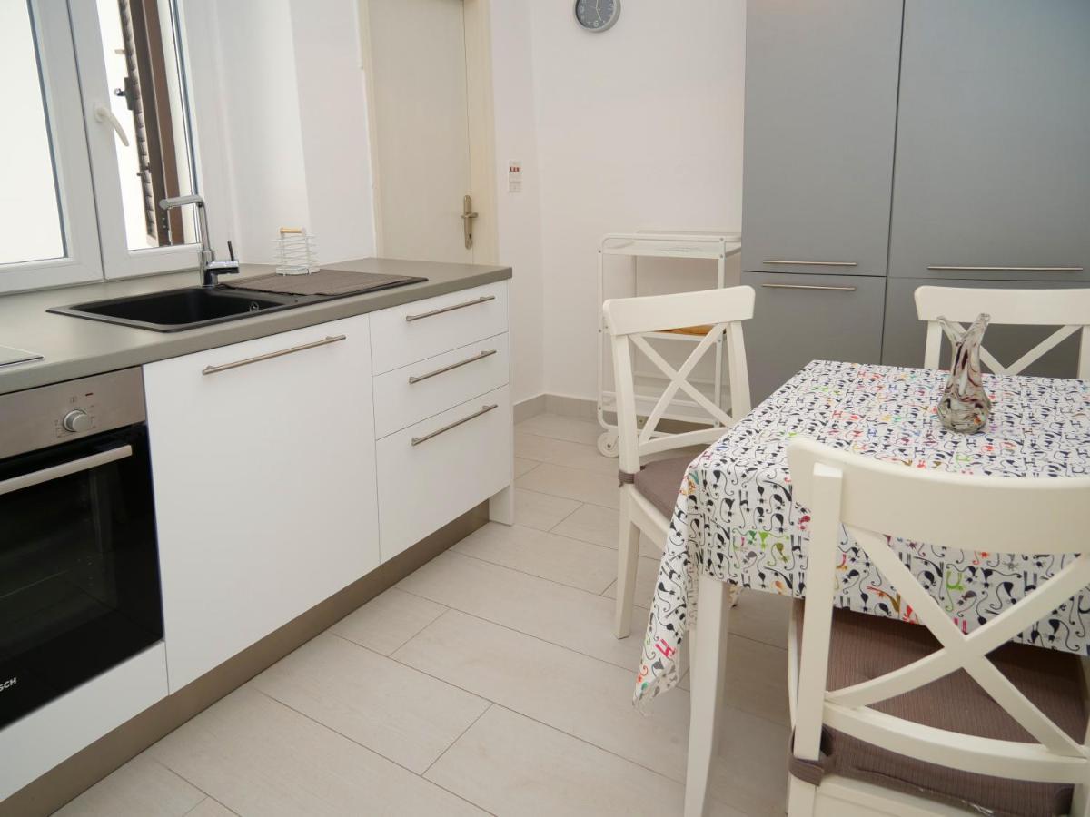 Apartmani Smilja Primosten Luaran gambar