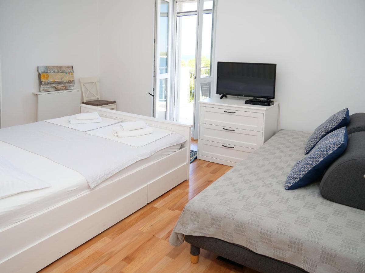 Apartmani Smilja Primosten Luaran gambar